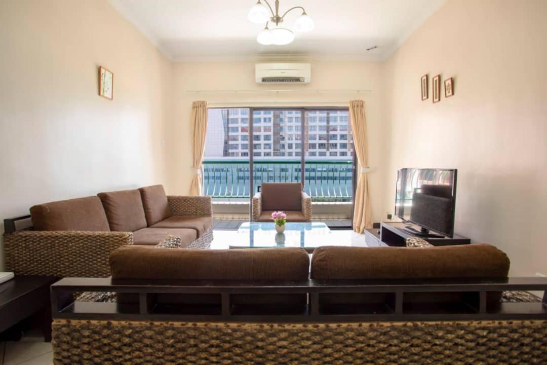 Marina Court Resort Kota Kinabalu-Stay And Get Cash Rebate Eksteriør billede